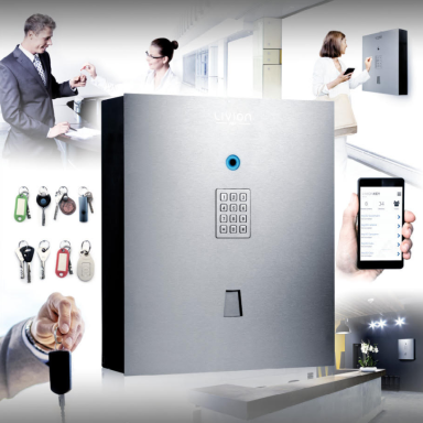 Sichere Schlüsselbox mit App-Steuerung und verschiedenen Schlüssel-Accessoires.